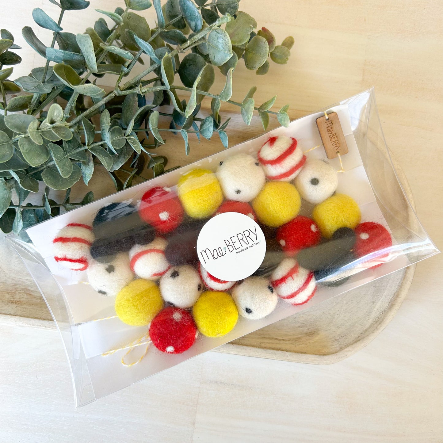 Mickie Mouse Garland