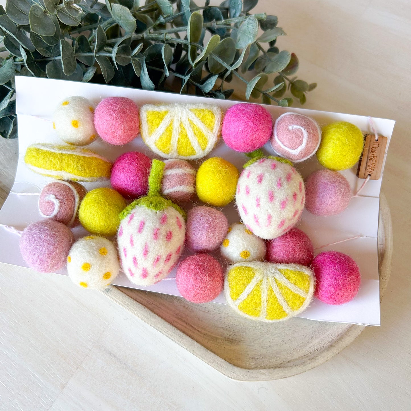 Strawberry Lemonade Garland