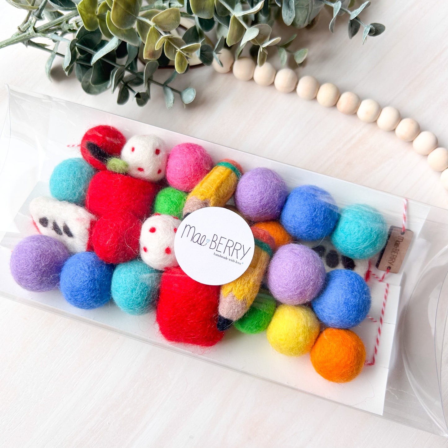 Rainbow Classroom Pencils & Apples Felt Garland