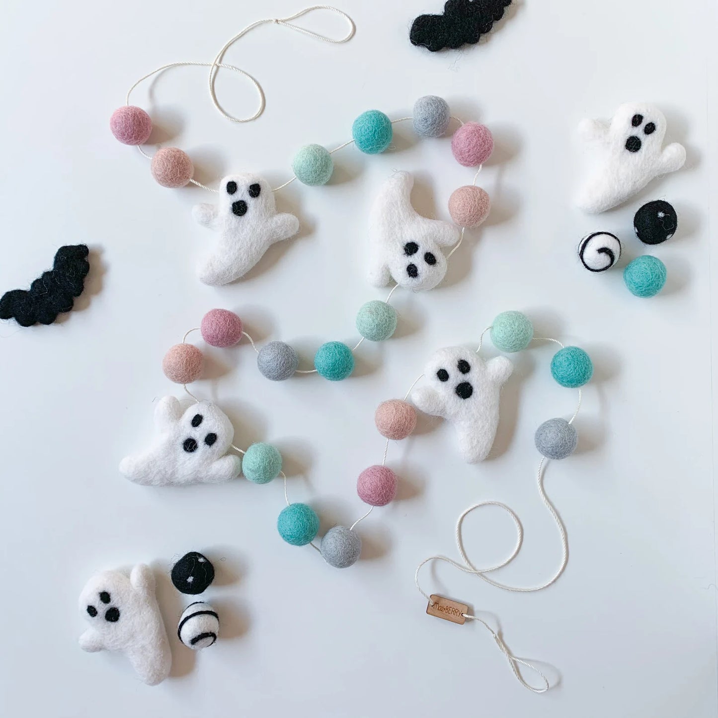 Pastel Ghost Garland