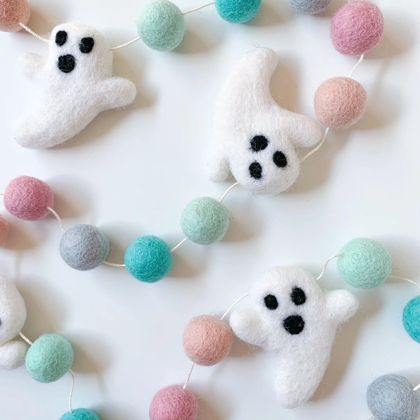 Pastel Ghost Garland
