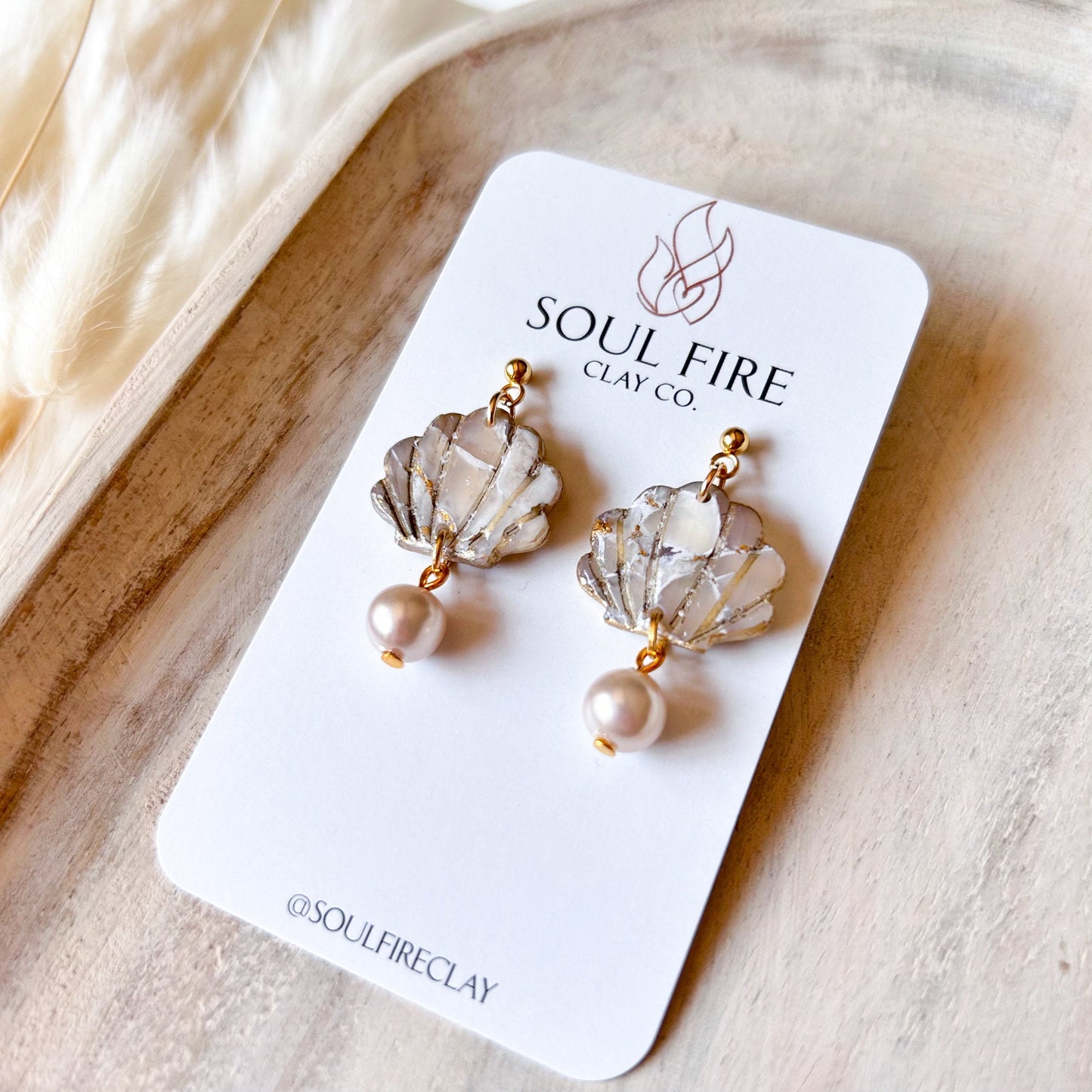 Marble Seashell Pearl Earrings