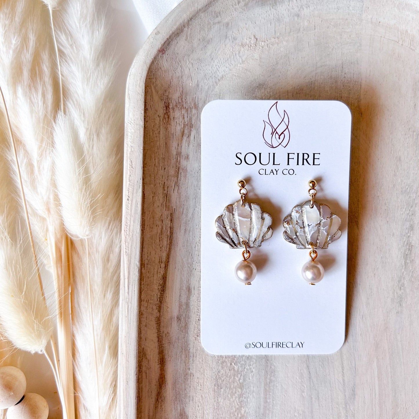 Marble Seashell Pearl Earrings