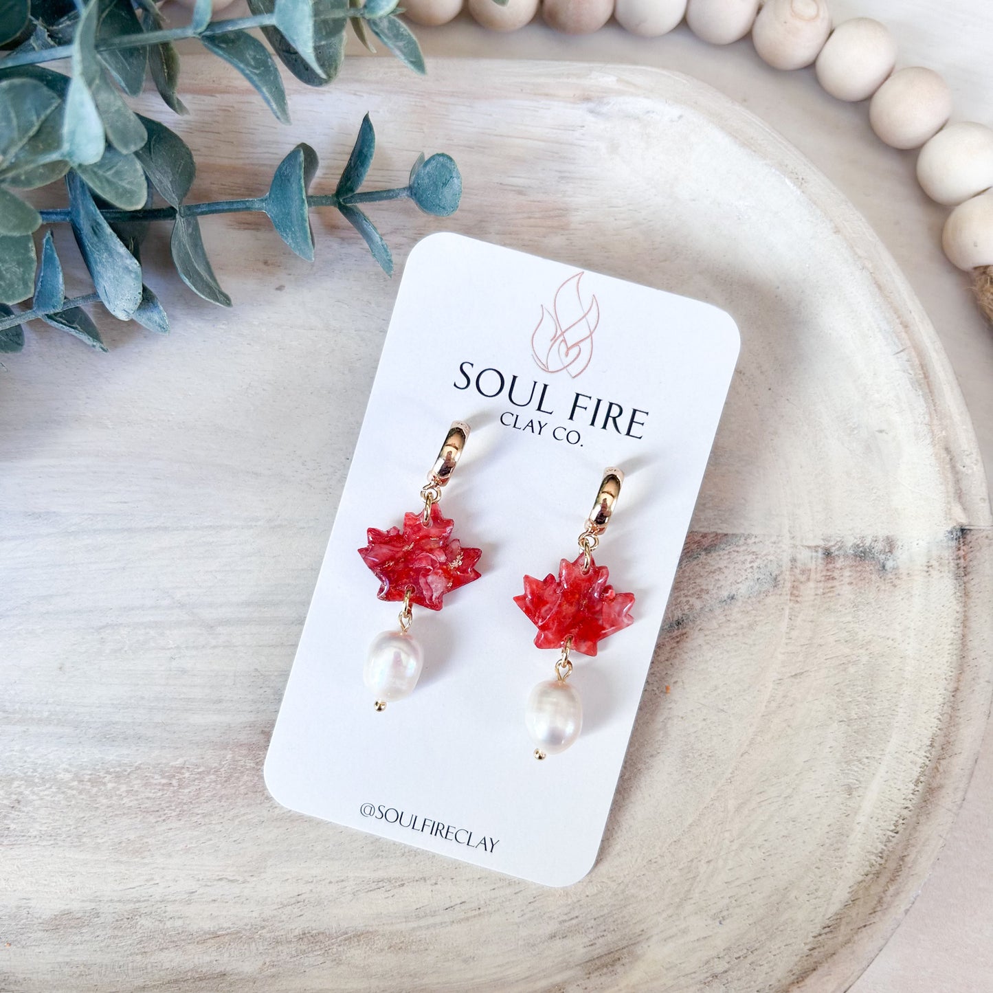 Canada day - marbled pearl maple leaf - statement Earrings