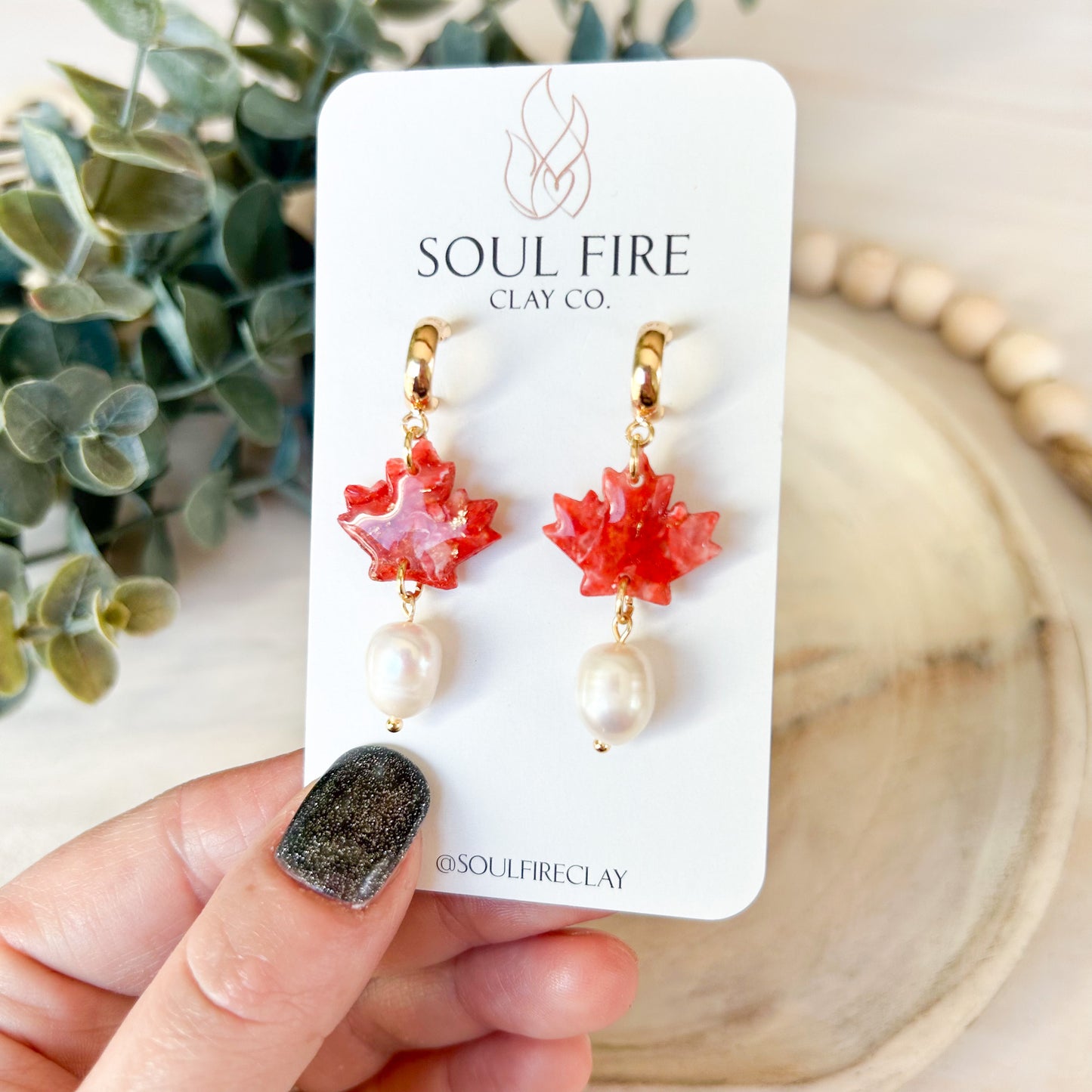 Canada day - marbled pearl maple leaf - statement Earrings