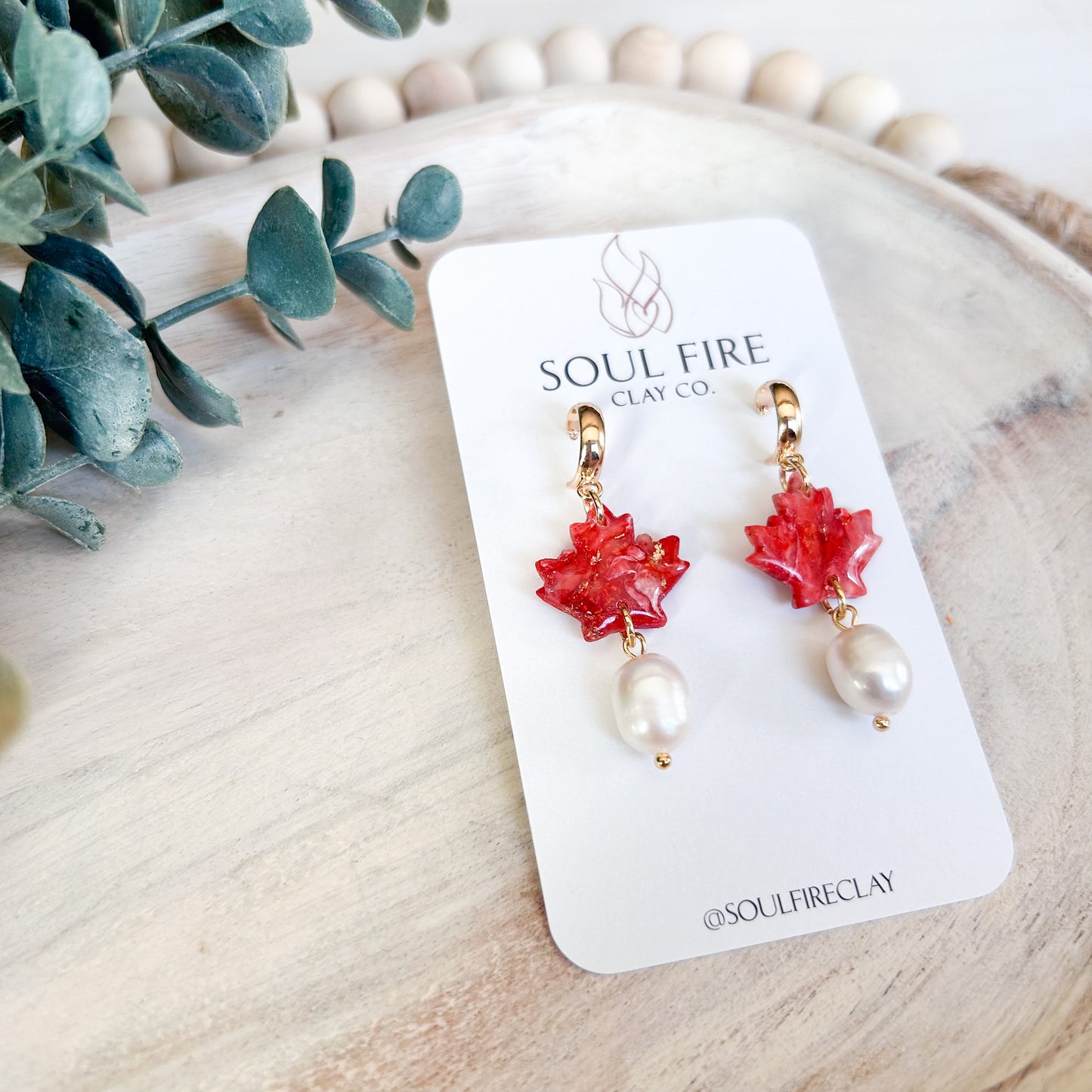 Canada day - marbled pearl maple leaf - statement Earrings
