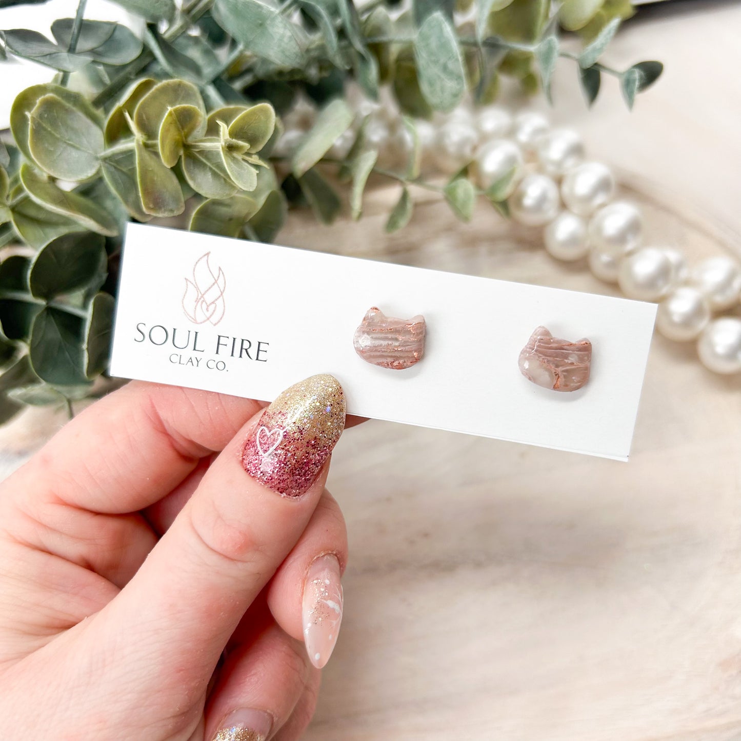 Marbled Blush Cat Stud Earrings