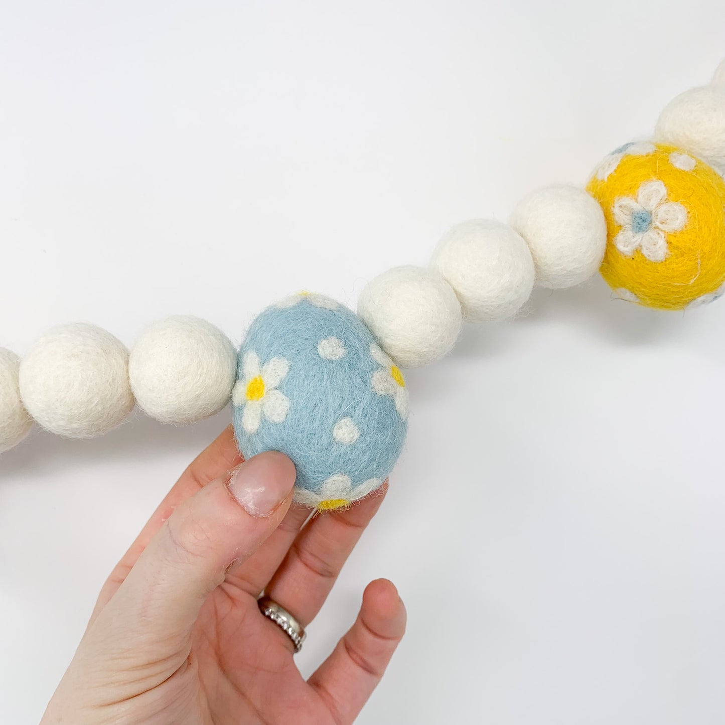 Floral Eggs Felt Garland
