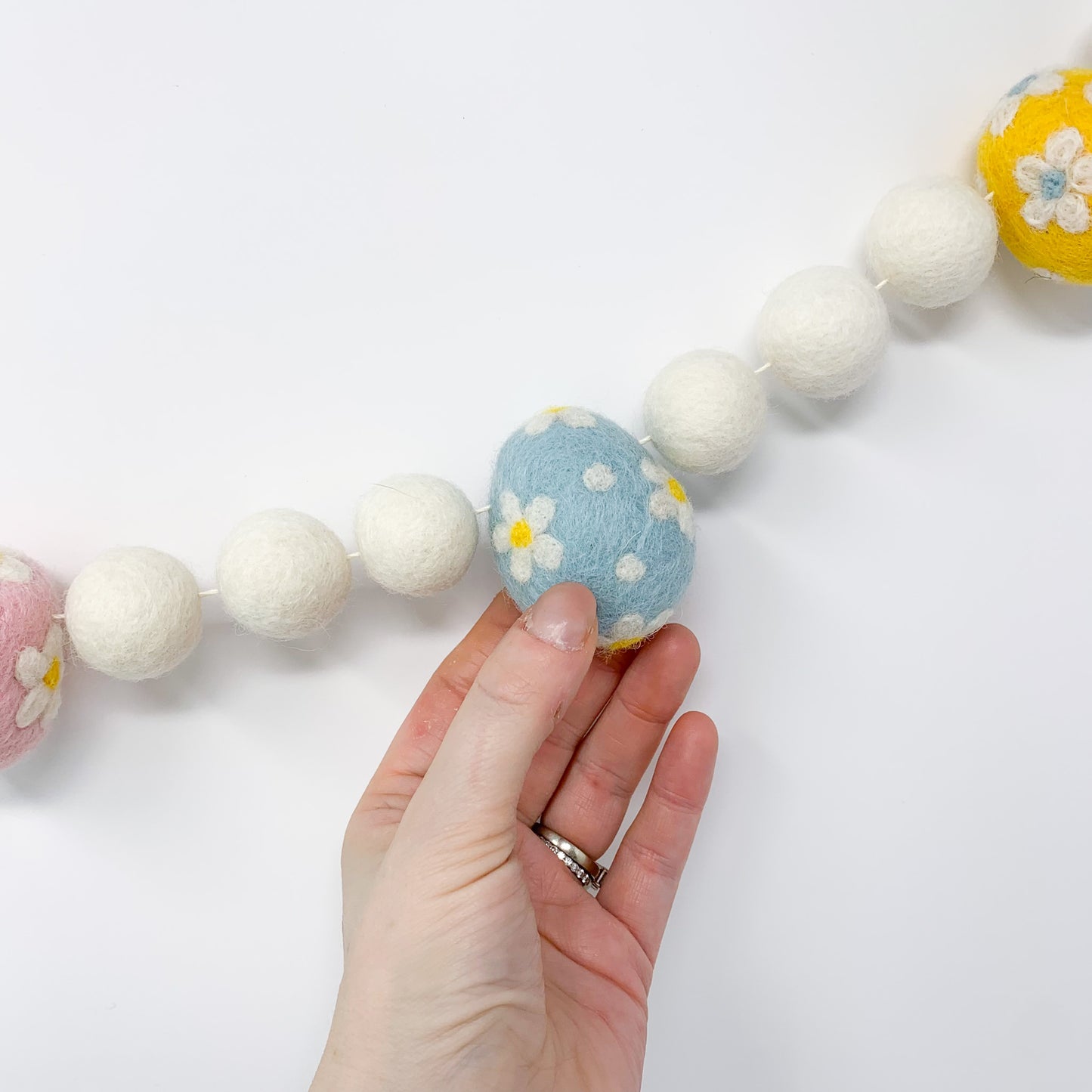 Floral Eggs Felt Garland