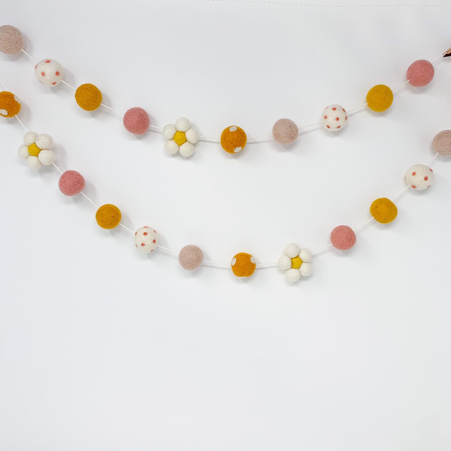 Boho Daisy Felt Garland
