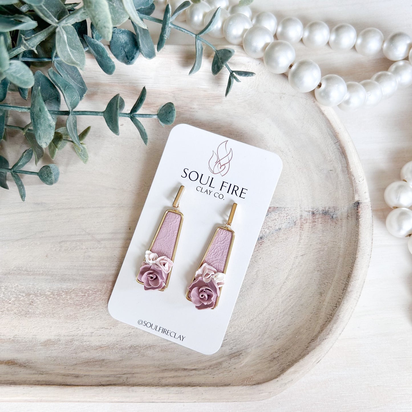 Lady Whistledown - Bridgerton Collection - Statement Earrings